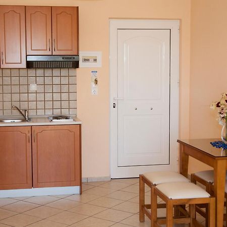 Blue Sky Aparthotel Aγία Μαρίνα Εξωτερικό φωτογραφία