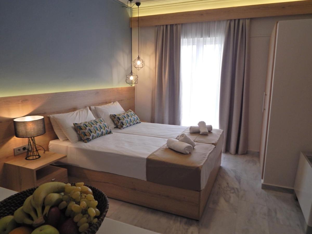 Blue Sky Aparthotel Aγία Μαρίνα Εξωτερικό φωτογραφία
