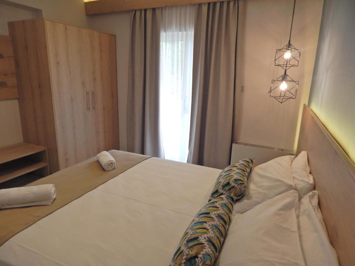 Blue Sky Aparthotel Aγία Μαρίνα Εξωτερικό φωτογραφία