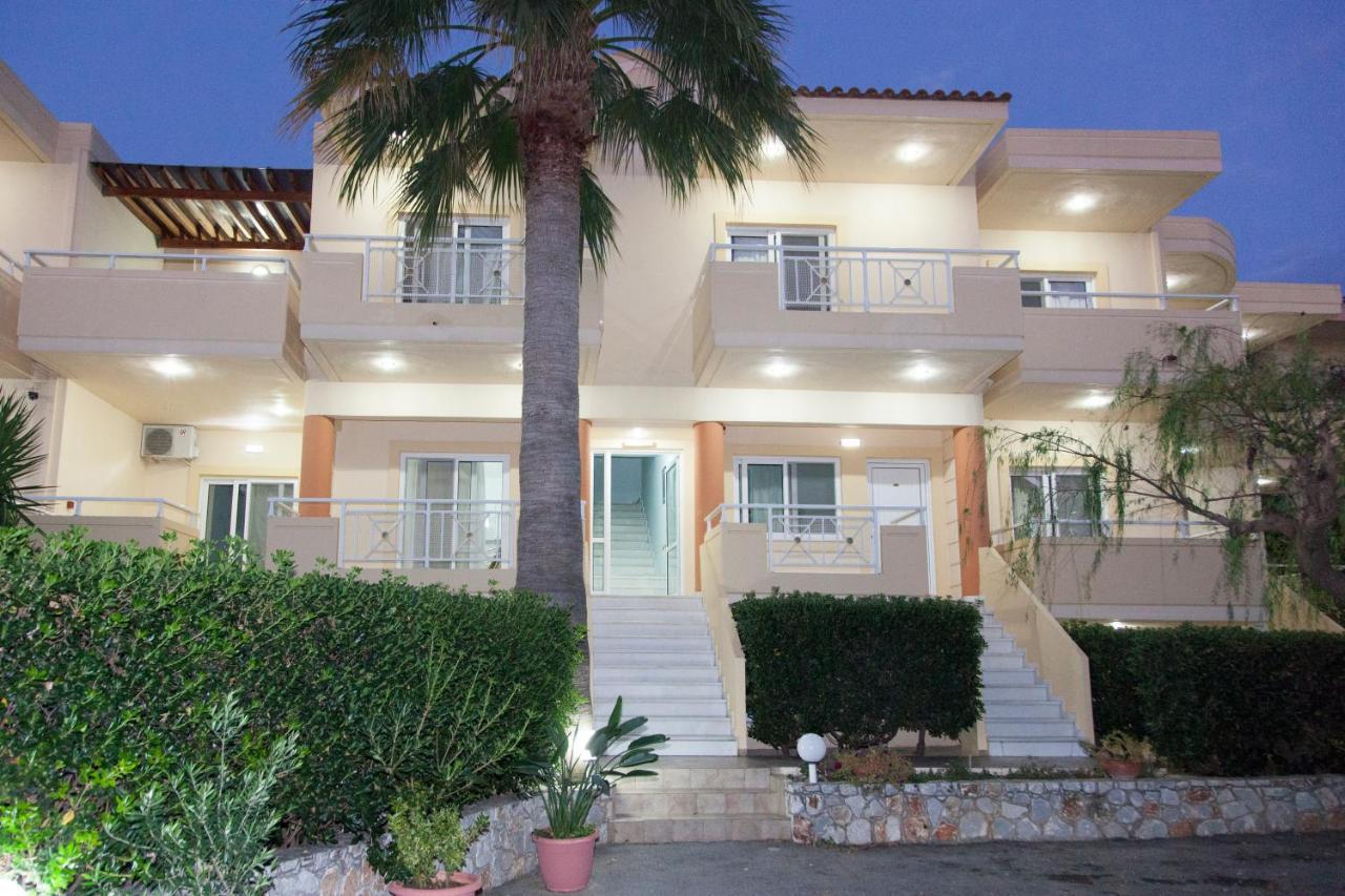 Blue Sky Aparthotel Aγία Μαρίνα Εξωτερικό φωτογραφία