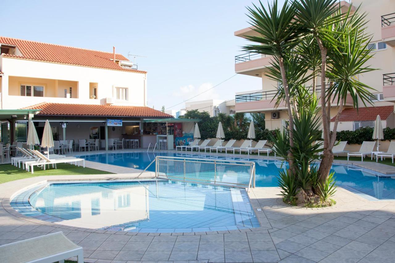 Blue Sky Aparthotel Aγία Μαρίνα Εξωτερικό φωτογραφία