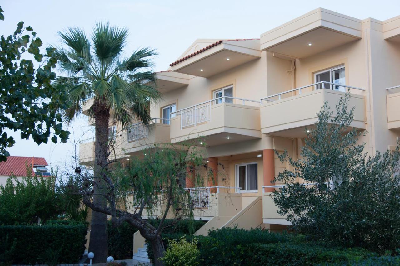 Blue Sky Aparthotel Aγία Μαρίνα Εξωτερικό φωτογραφία